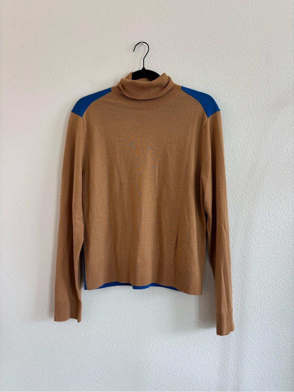 Uniqlo x Jw Anderson Merino Wool Turtleneck Sweater size medium
